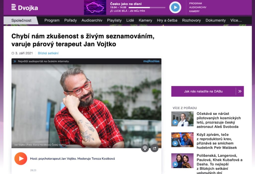 Chybí nám zkušenost s živým seznamováním, varuje Vojtko
